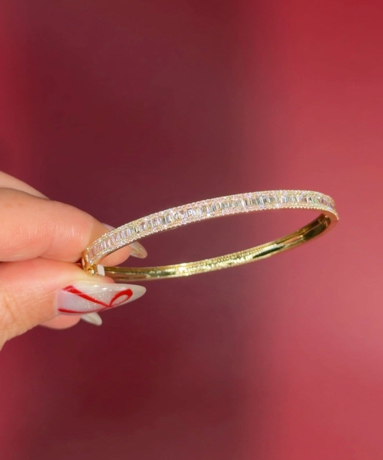 Petite baguette Natural Diamond Bangle Yellow Gold - PBD Bracelets
