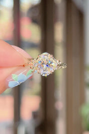 2.01ct D-VS1 Oval Lab Diamond Arwen