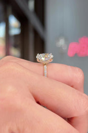 3.00ct E-VS1 Oval Lab Diamond Stephanie