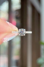1.00ct D-VVS1 Round Lab Diamond Stephanie