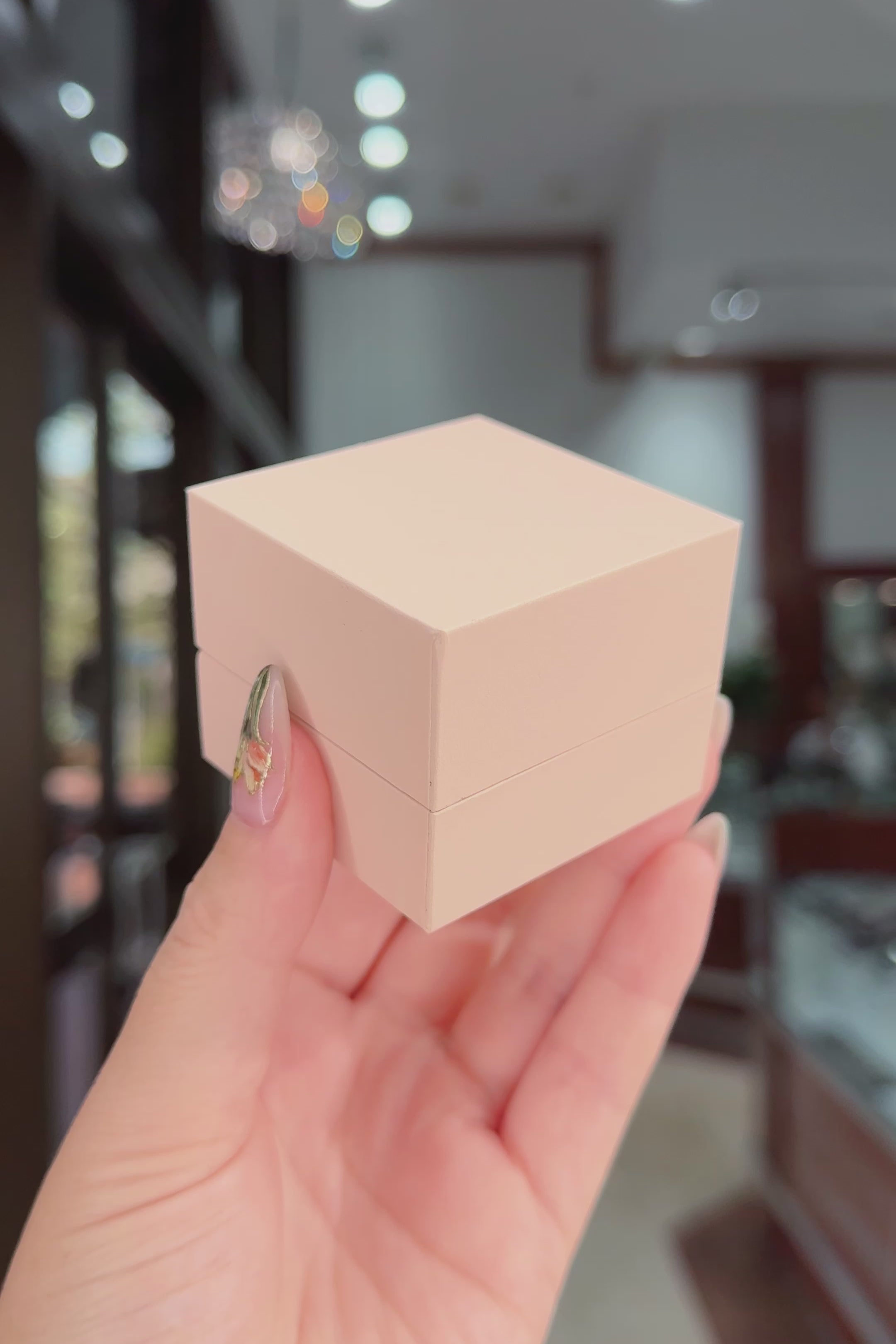 24030a57c436495b8e32405deee724ec.thumbnail.0000000000.jpg