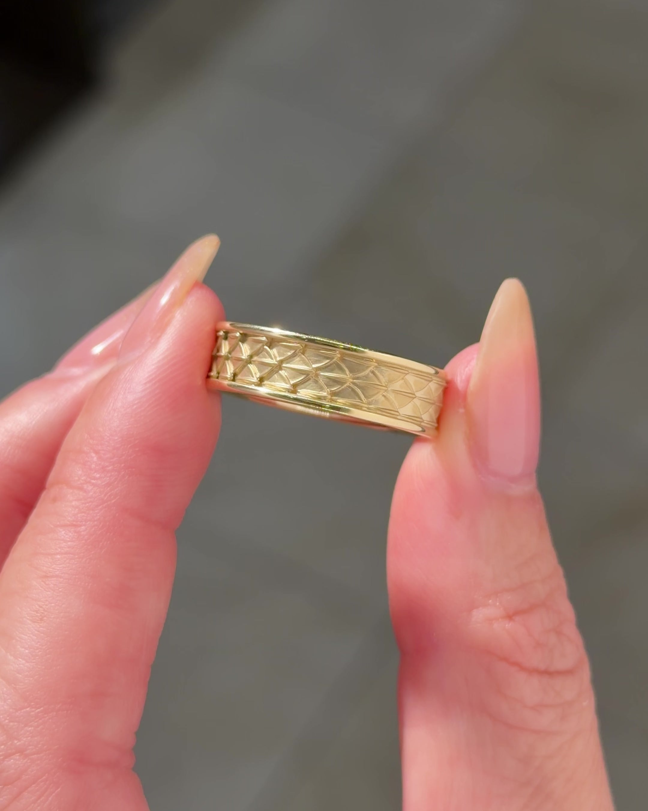6.5mm Dragon Scale Band