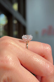 3.02ct E-VS1 Oval Lab Diamond Kayla