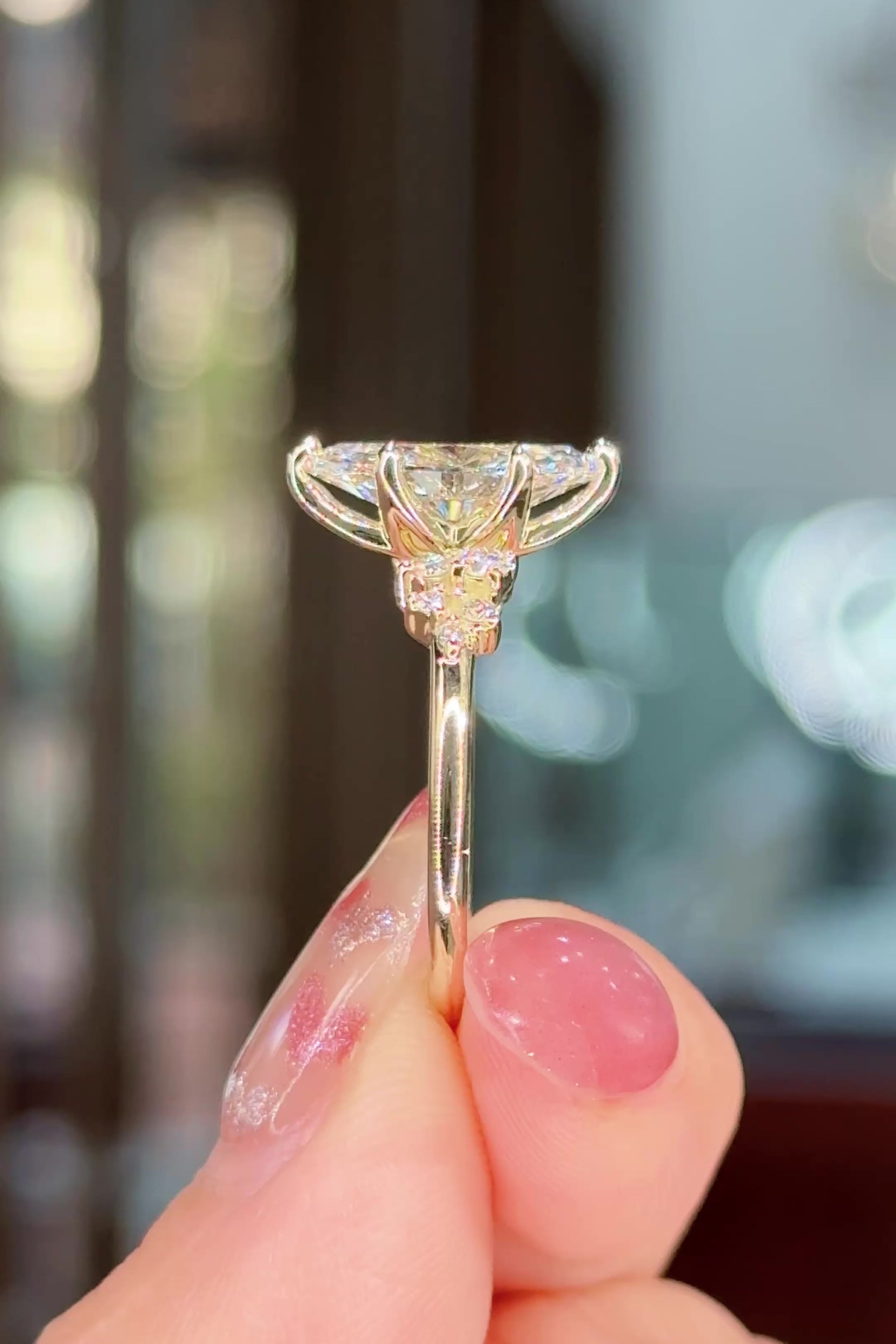 2.00ct F-VVS2 Marquise Lab Diamond Nova