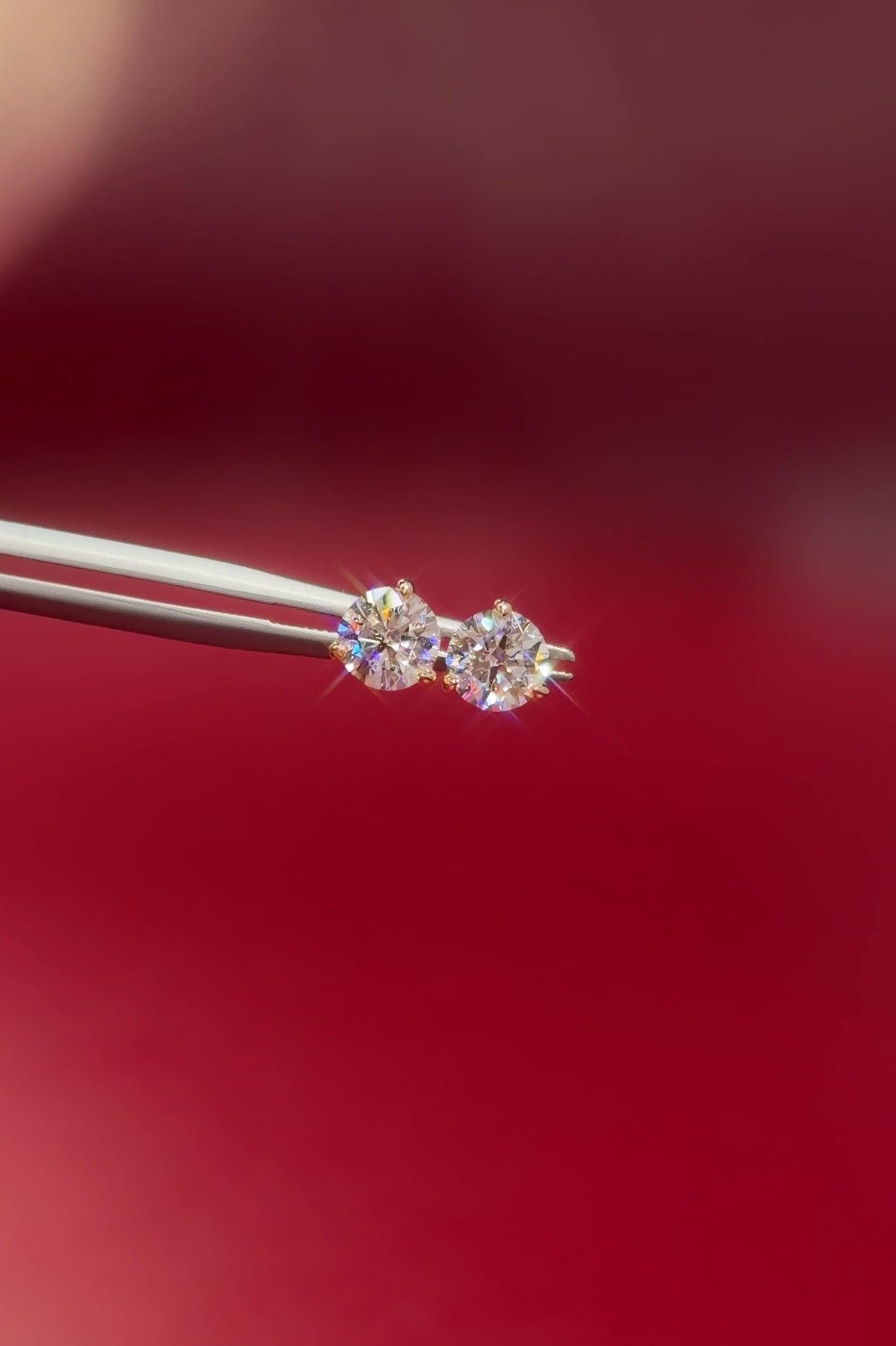 1.04ct D-VVS1 Core Round Lab Diamond Martini Studs