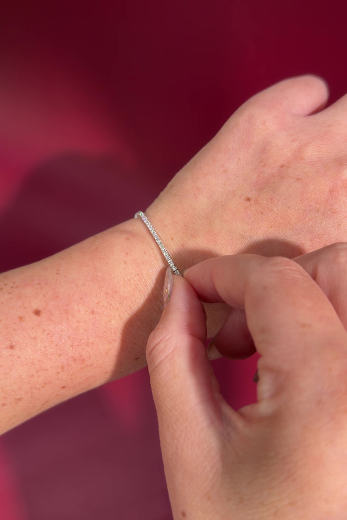 1ct Core Lab Diamond Tennis Bracelet White Gold on wrist