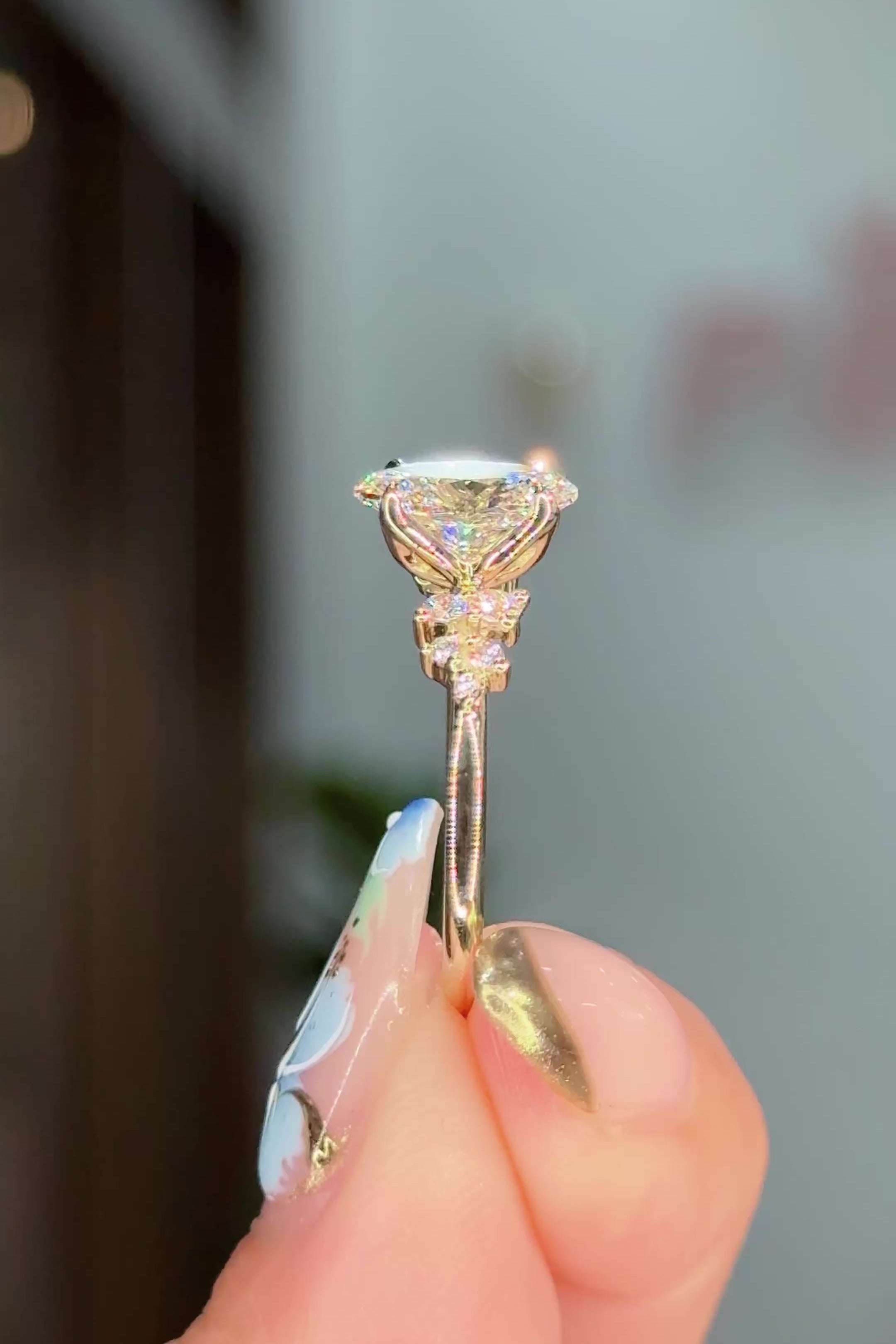 1.70ct D-VS1 Oval Lab Diamond Nova