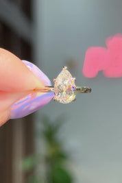 2.00ct E-VVS2 Pear Lab Diamond Kayla