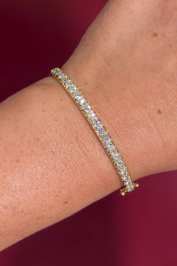 2ct Pavé Diamond Bangle Yellow Gold