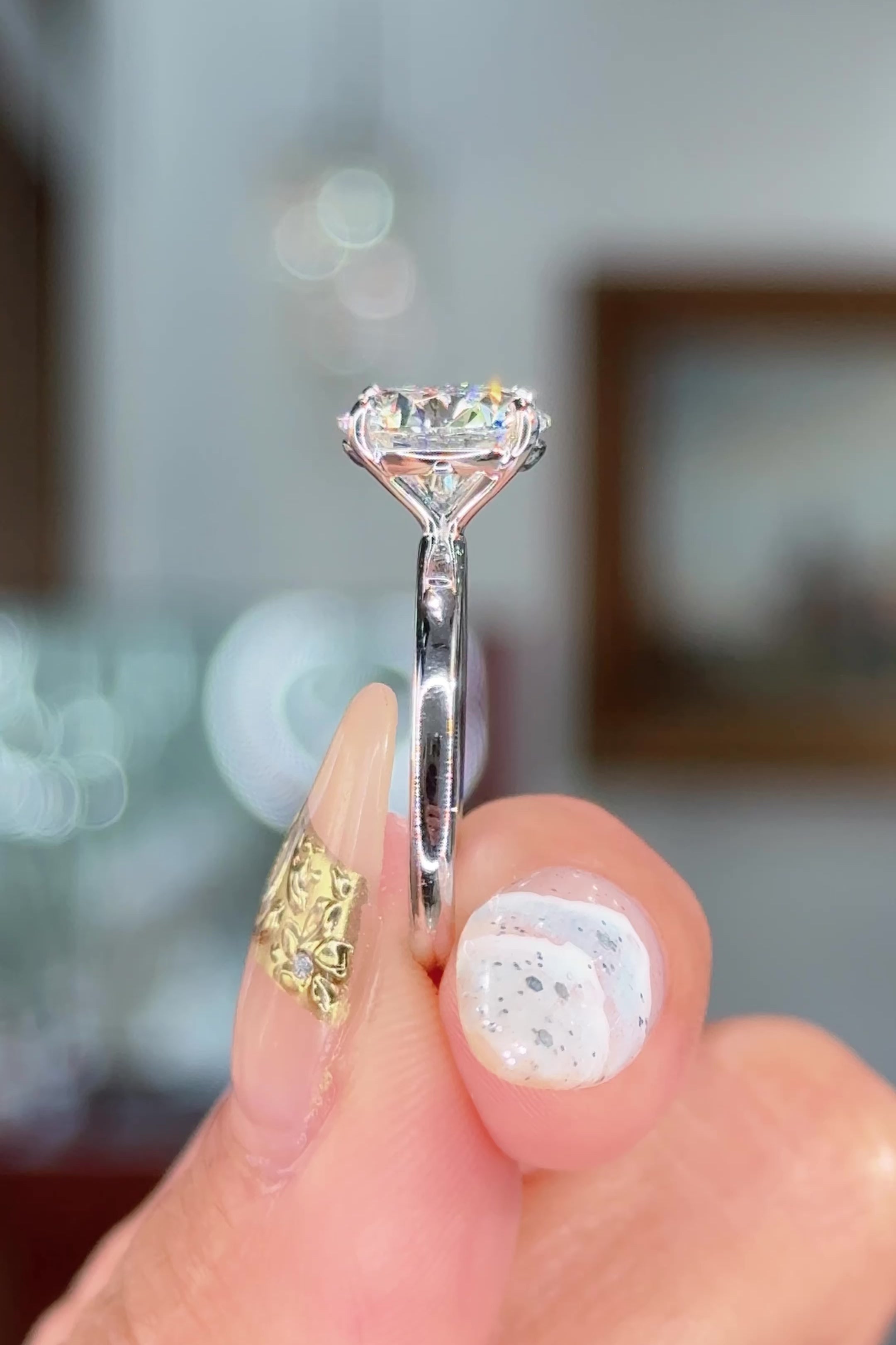 3.07ct E-VS1 Round Lab Diamond Leah