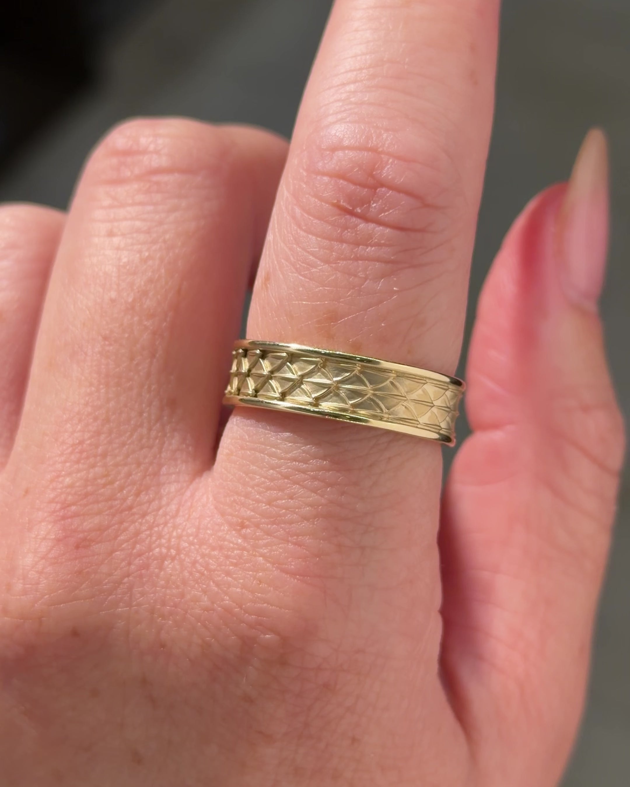 6.5mm Dragon Scale Band