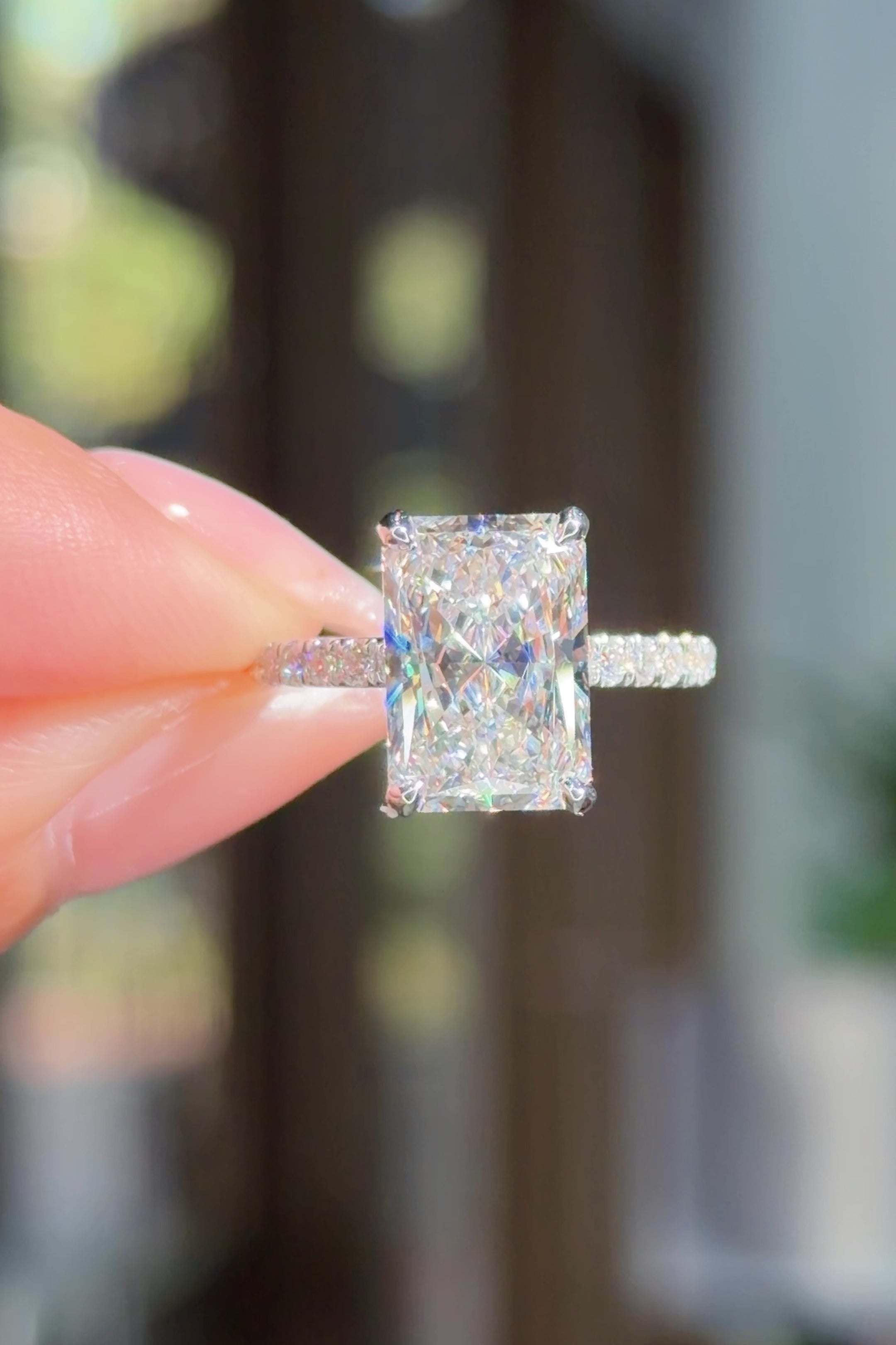 4.08ct D-VS1 Radiant Lab Diamond Stephanie