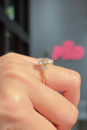 1.74ct D-VS1 Pear Lab Diamond Lindsey