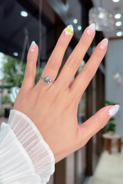 2.56ct D-VS1 Round Lab Diamond Leah