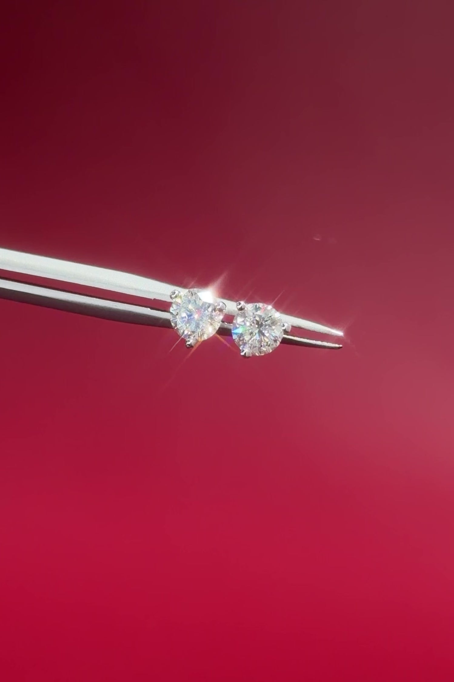 0.80ct H-SI2 Core Natural Round Diamond Studs