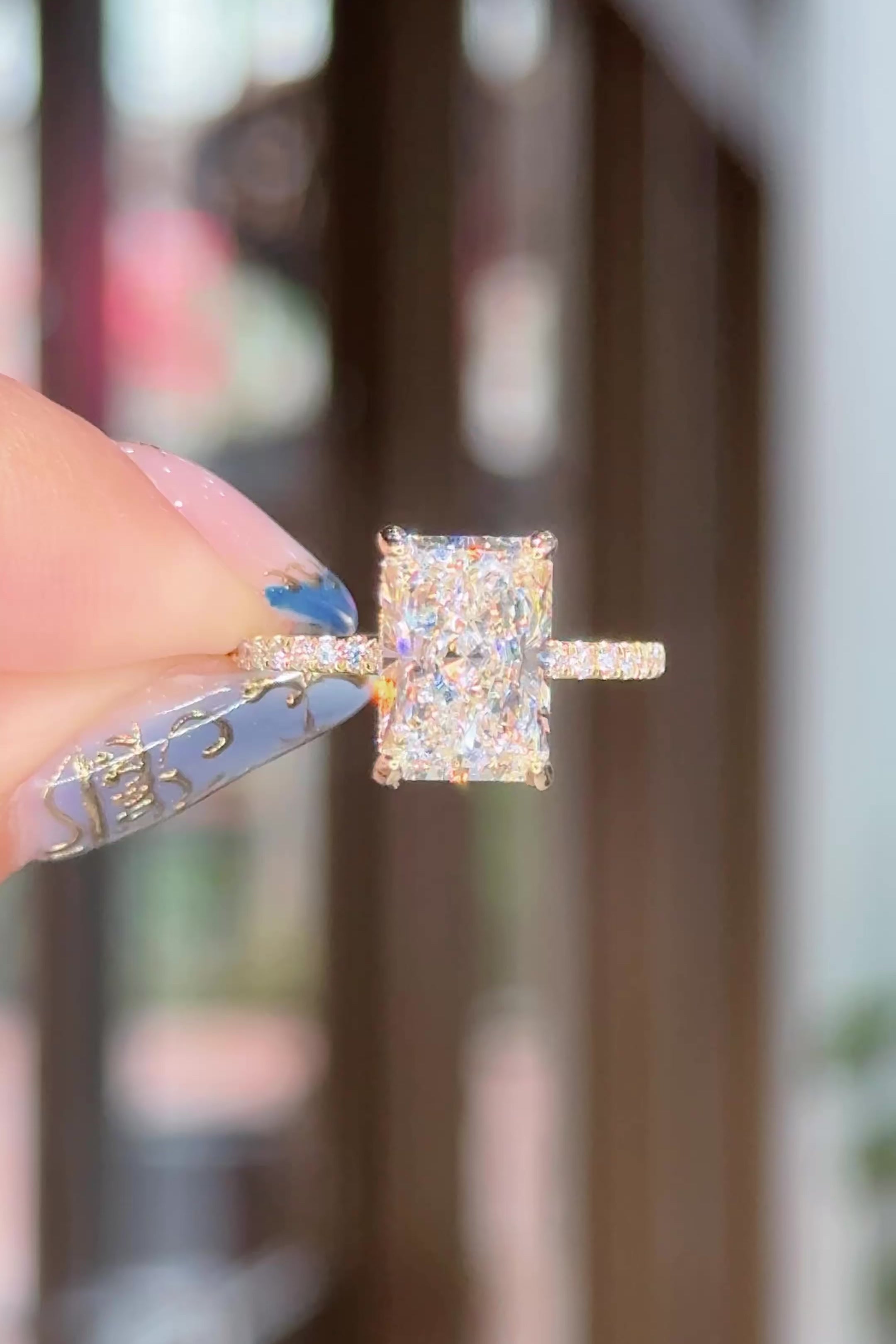 3.09ct D-VS1 Radiant Lab Diamond Stephanie