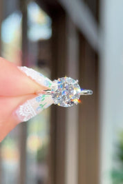 3.31ct F-VS1 Round Lab Diamond Stephanie