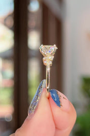 1.09ct D-VVS2 Oval Lab Diamond Nova