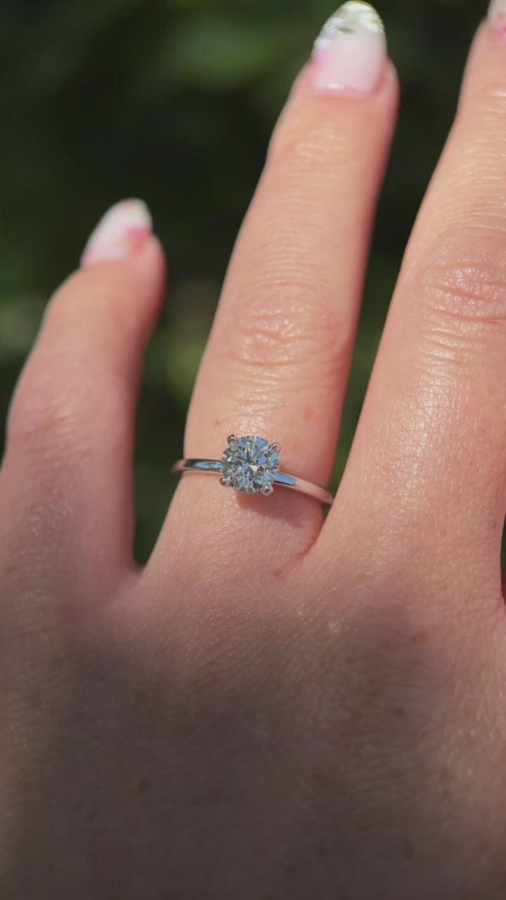 1.01ct D-VVS2 Round Lab Diamond Stephanie