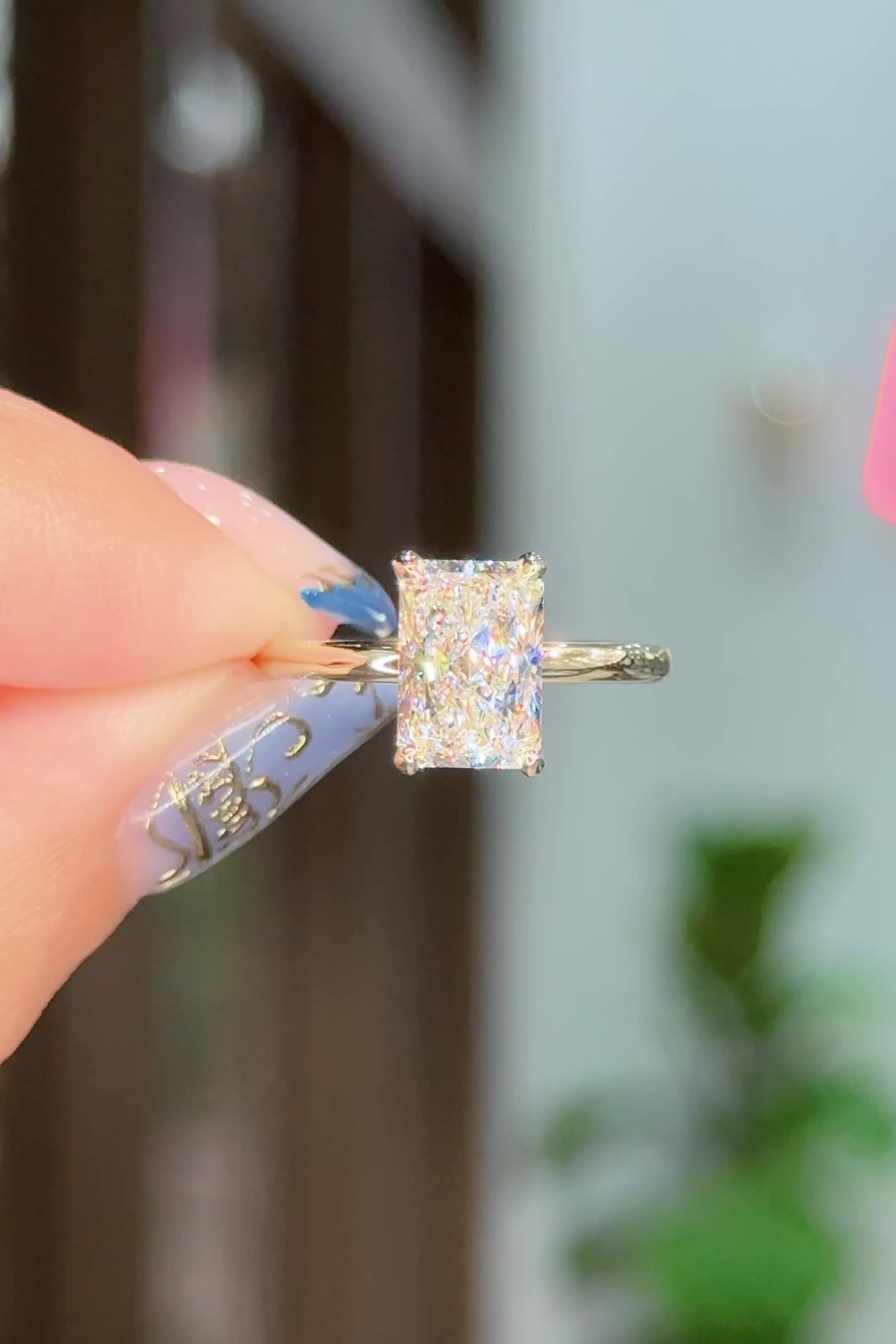 2.02ct D-VS1 Radiant Lab Diamond Kayla