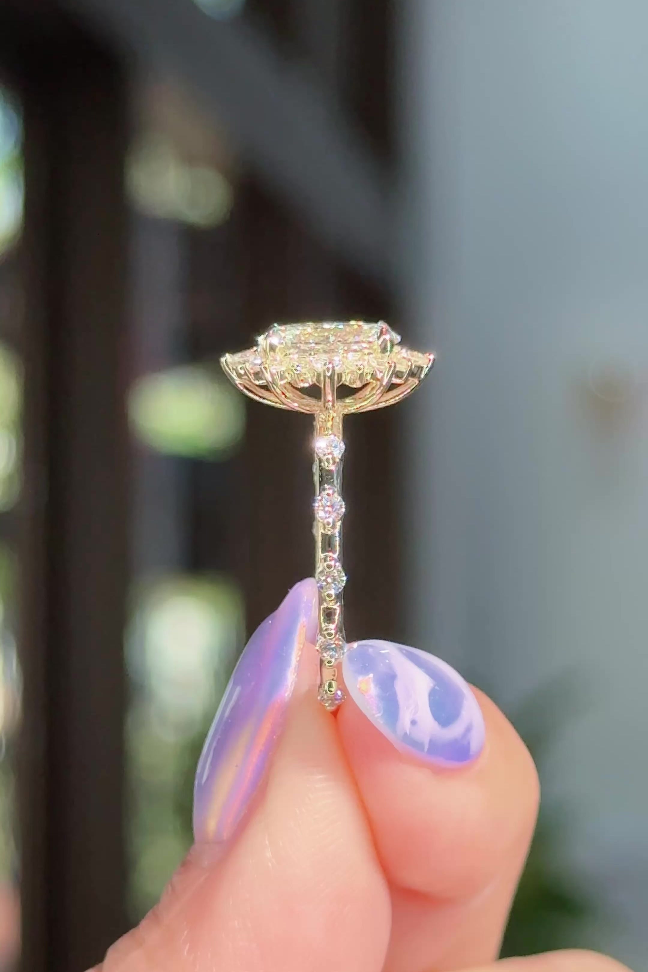 1.36ct F-VVS2 Oval Lab Diamond Kaia