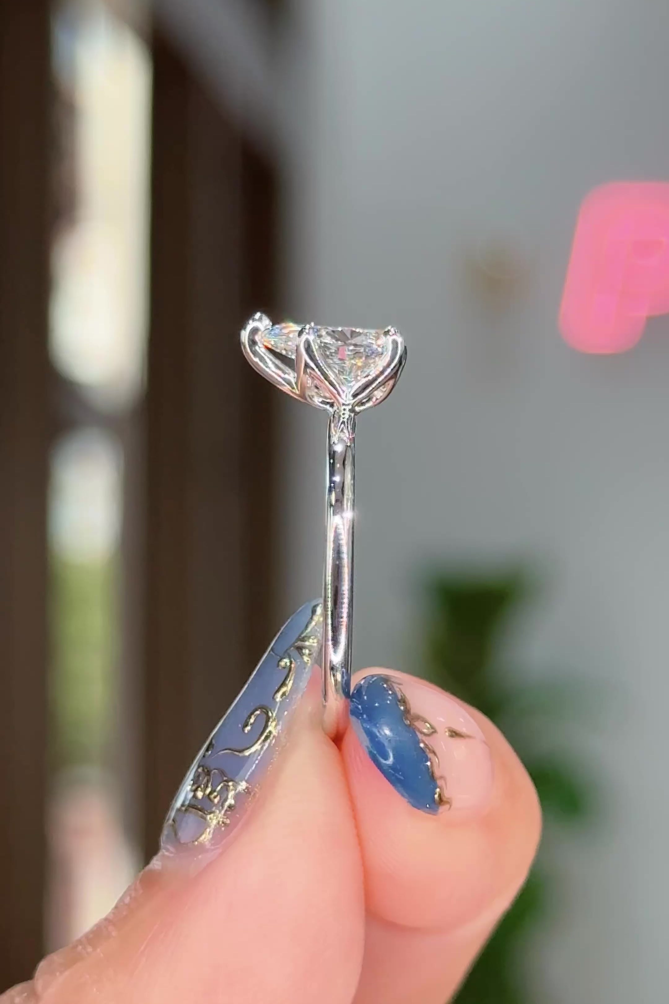 1.00ct D-VS1 Pear Lab Diamond Caraline