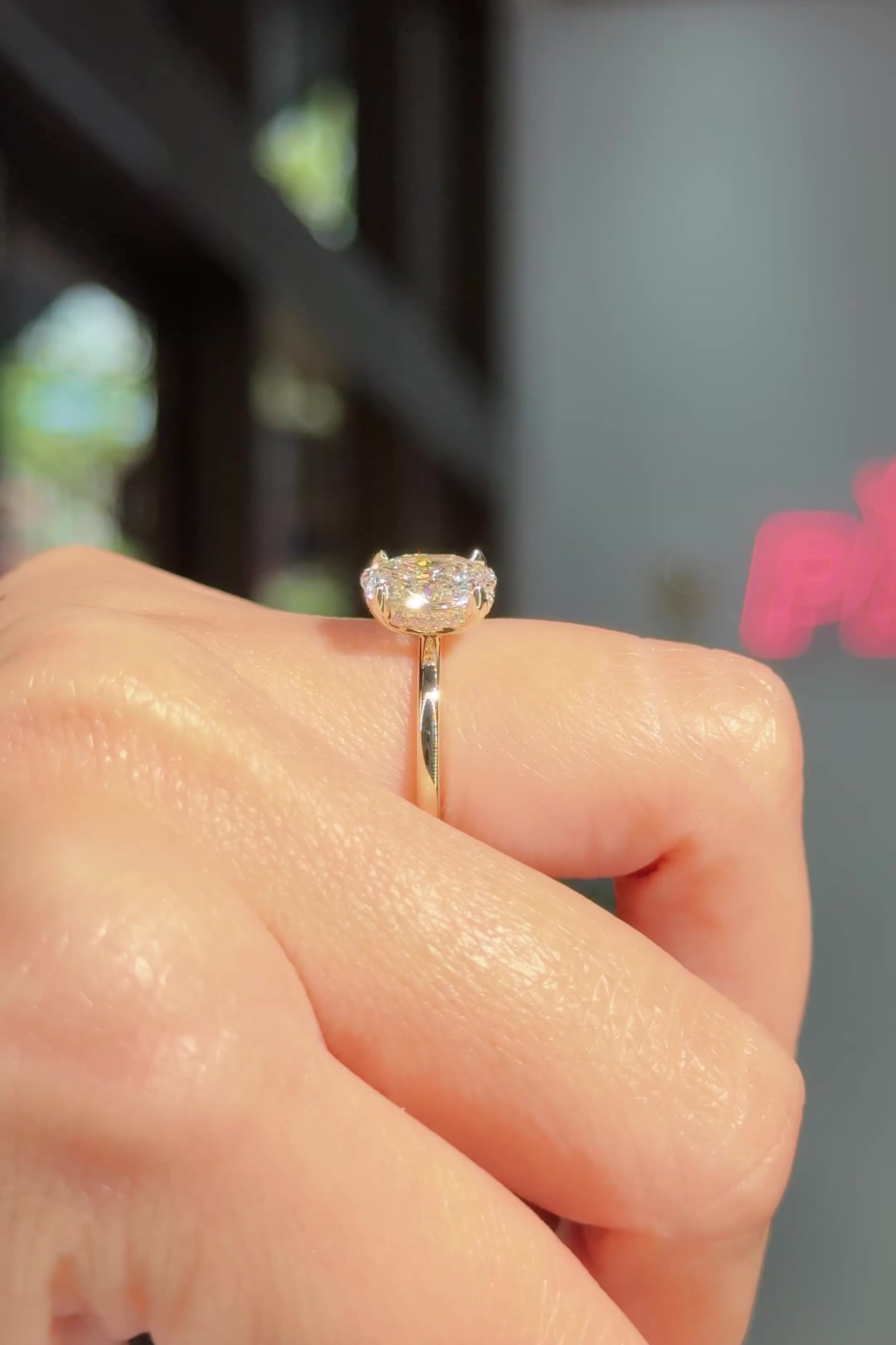 1.55ct E-VVS2 Oval Lab Diamond Kayla