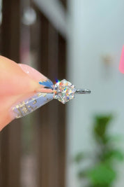 1.21ct D-VS1 Round Lab Diamond Victoria