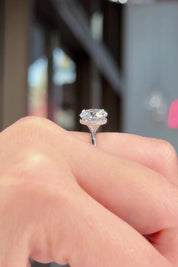 3.31ct F-VS1 Round Lab Diamond Stephanie