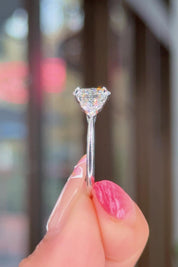 1.01ct D-VVS1 Oval Lab Diamond Lindsey