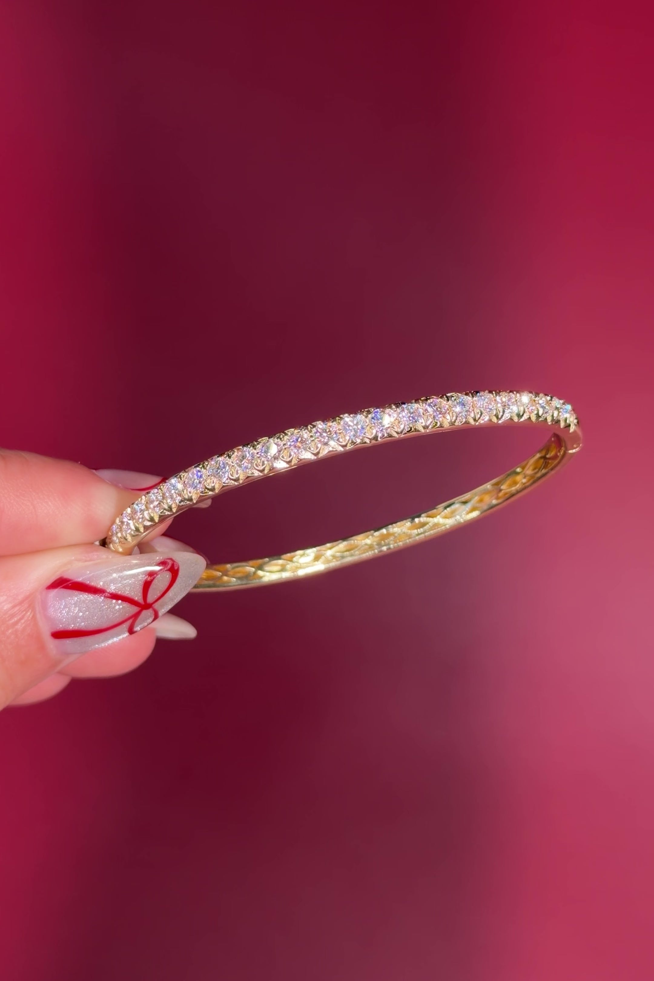 2ct Pavé Natural Diamond Bangle Yellow Gold