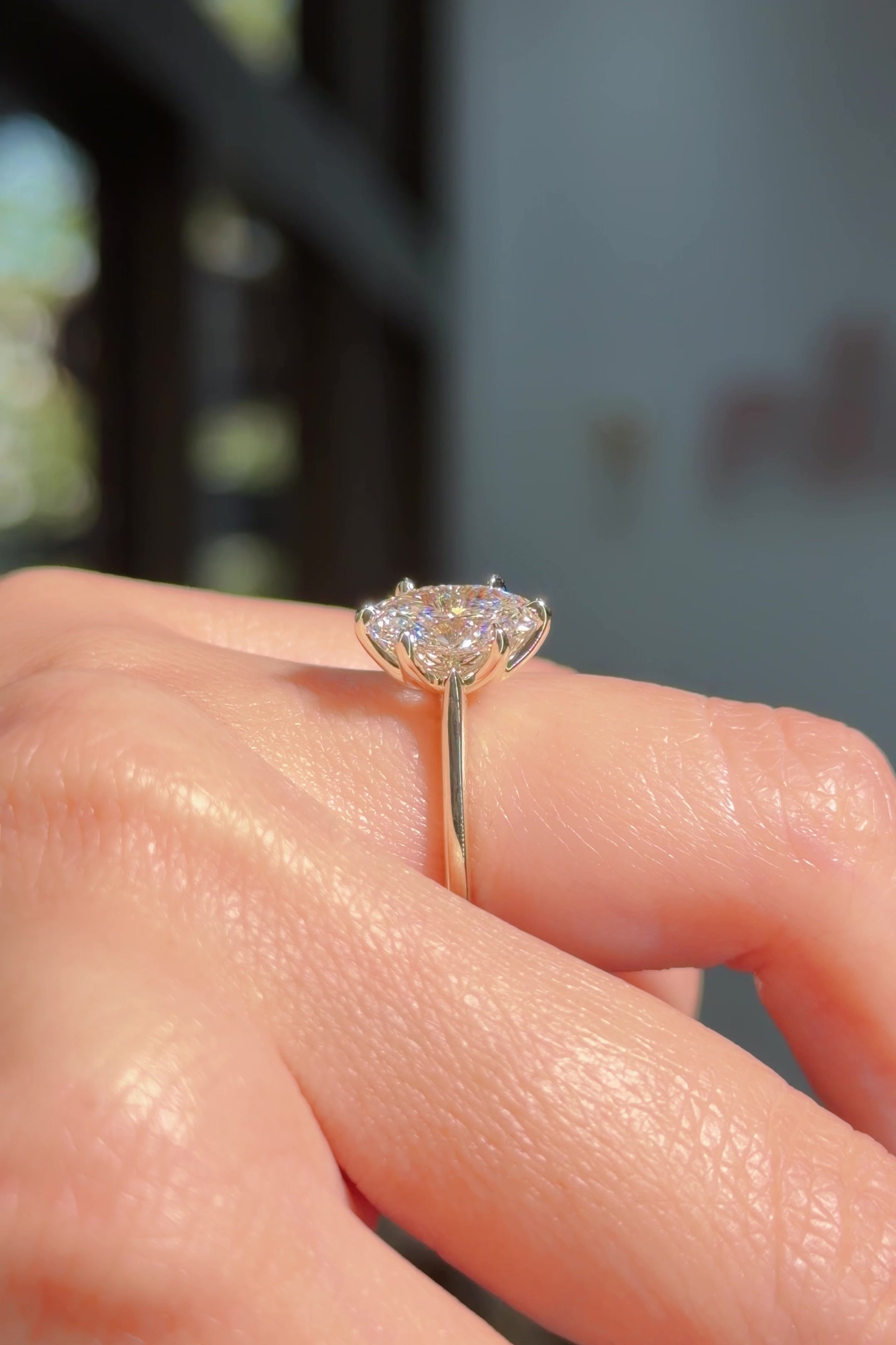 2.03ct D-VS1 Oval Lab Diamond Hana