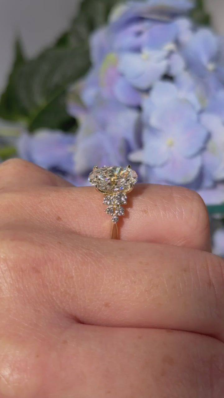 3.04ct F-VS1 Oval Lab Diamond Nova Cathedral