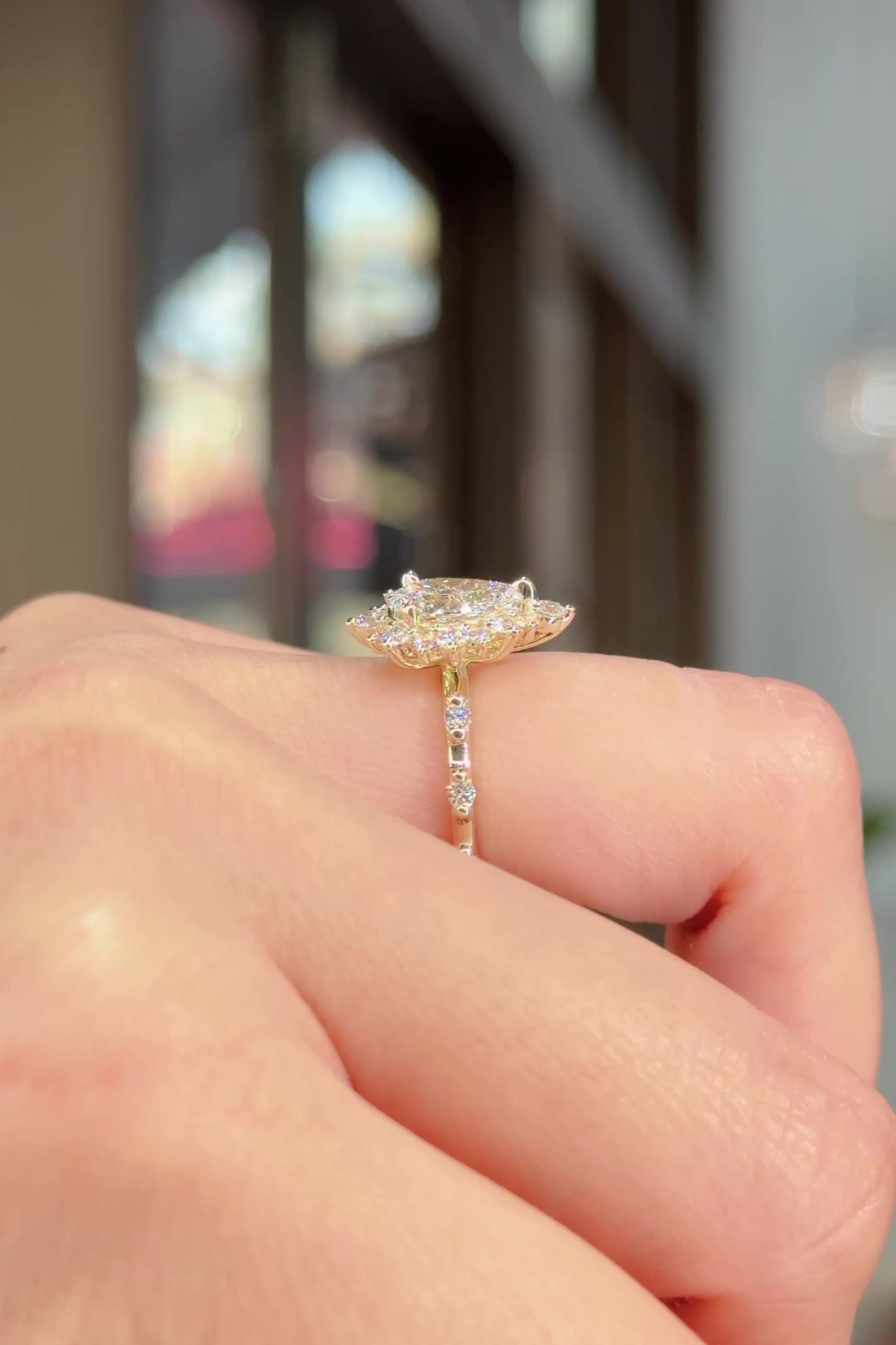1.00ct D-VS1 Pear Lab Diamond Kaia