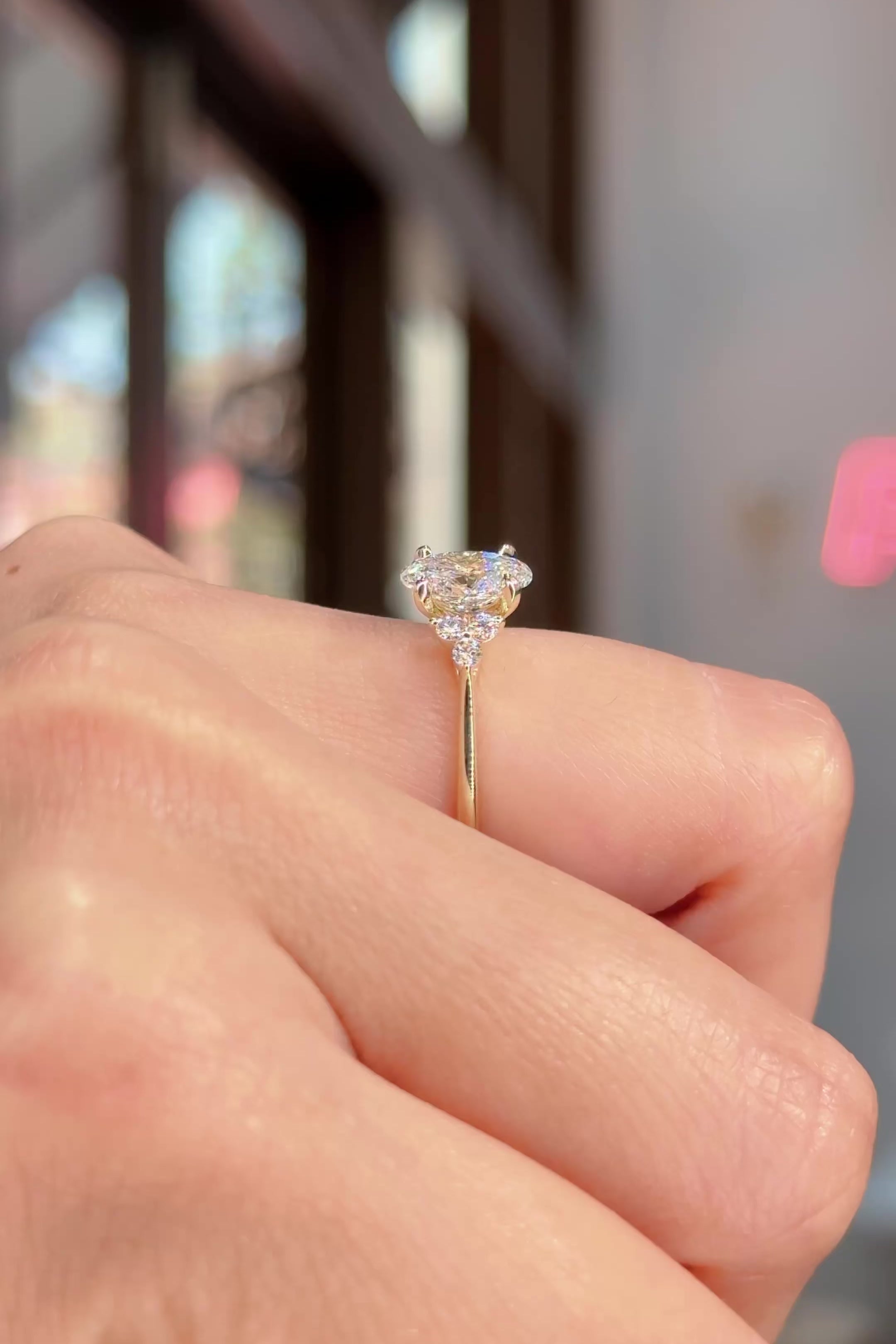 1.27ct D-VS1 Oval Lab Diamond Lindsey