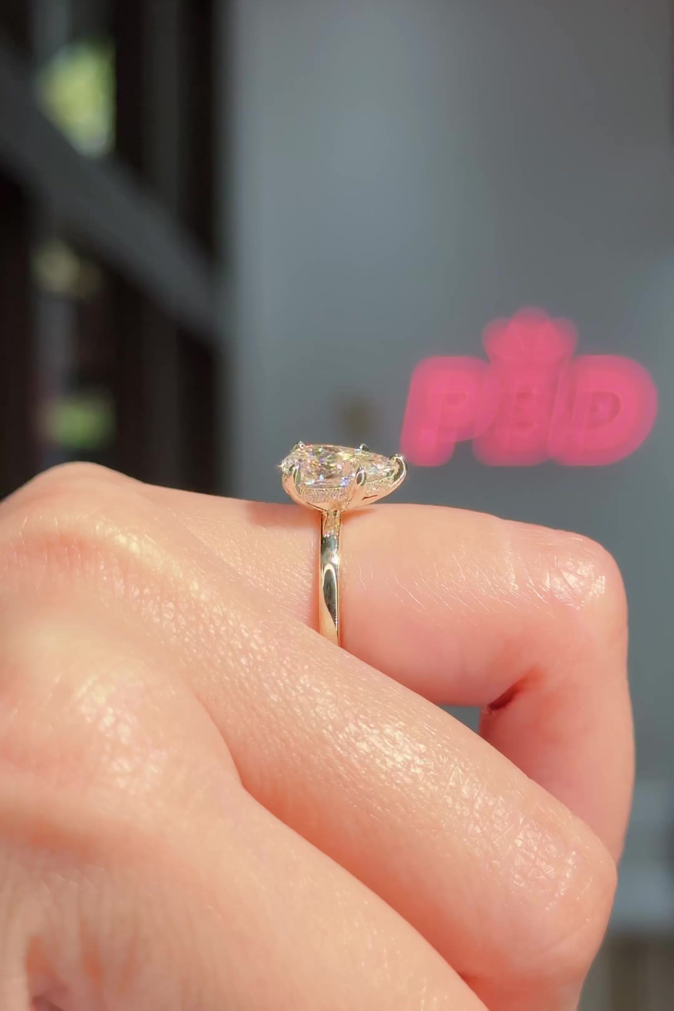 2.00ct E-VVS2 Pear Lab Diamond Kayla