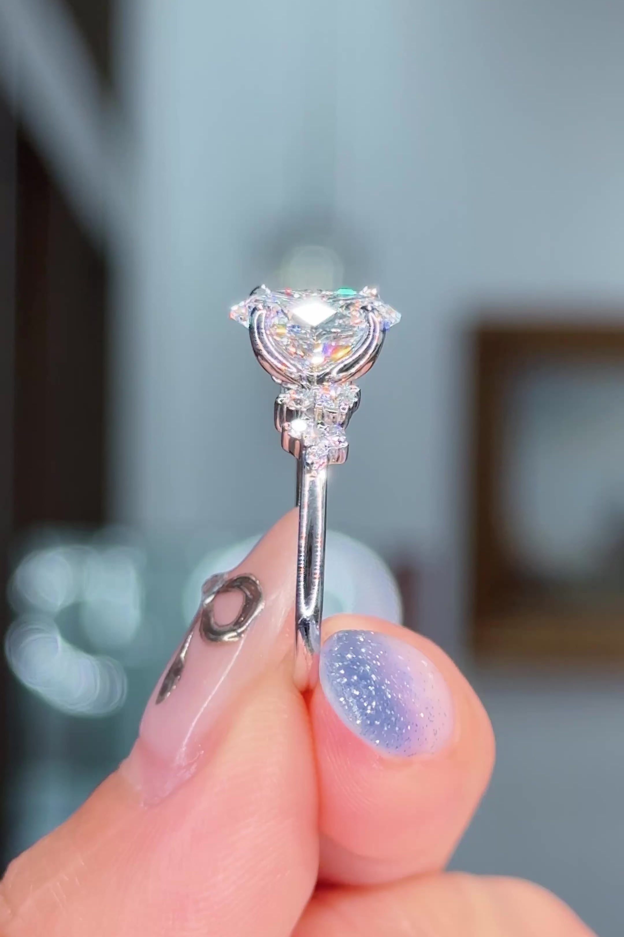 2.12ct D-VVS2 Oval Lab Diamond Nova