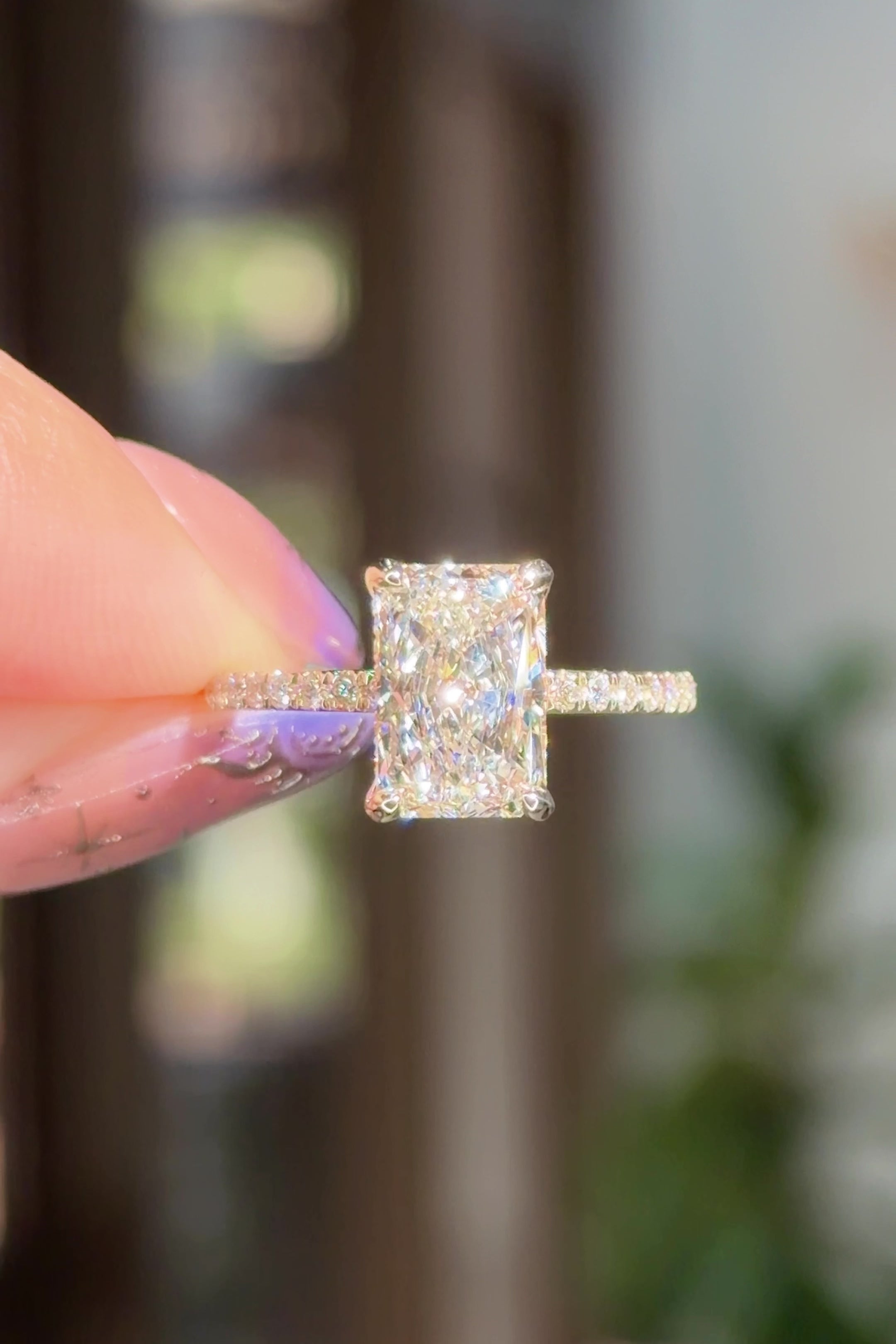 2.01ct D-VS1 Radiant Lab Diamond Stephanie