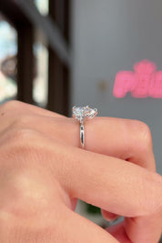 1.00ct D-VS1 Pear Lab Diamond Caraline