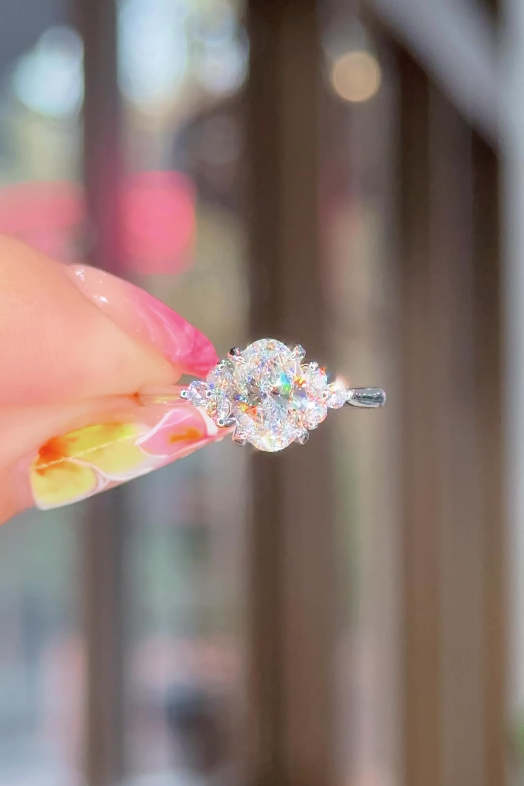 1.01ct D-VVS1 Oval Lab Diamond Lindsey