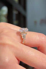 2.00ct D-VS1 Oval Lab Diamond Arwen