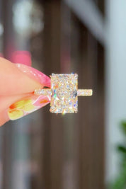 5.01ct F-VVS2 Radiant Lab Diamond Stephanie
