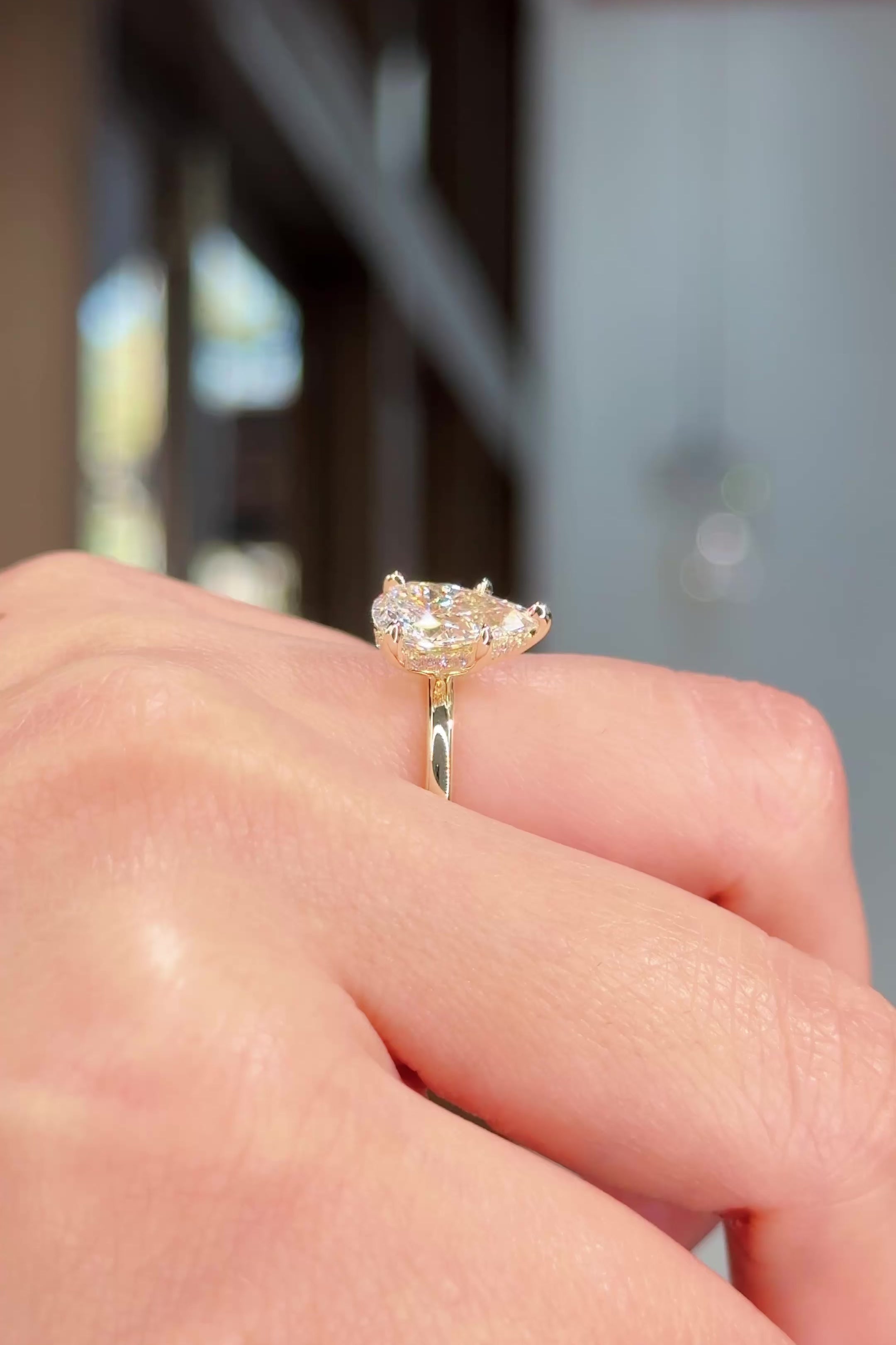 2.02ct E-VS1 Pear Lab Diamond Kayla