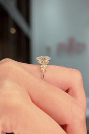 2.04ct D-VS1 Oval Lab Diamond Nova
