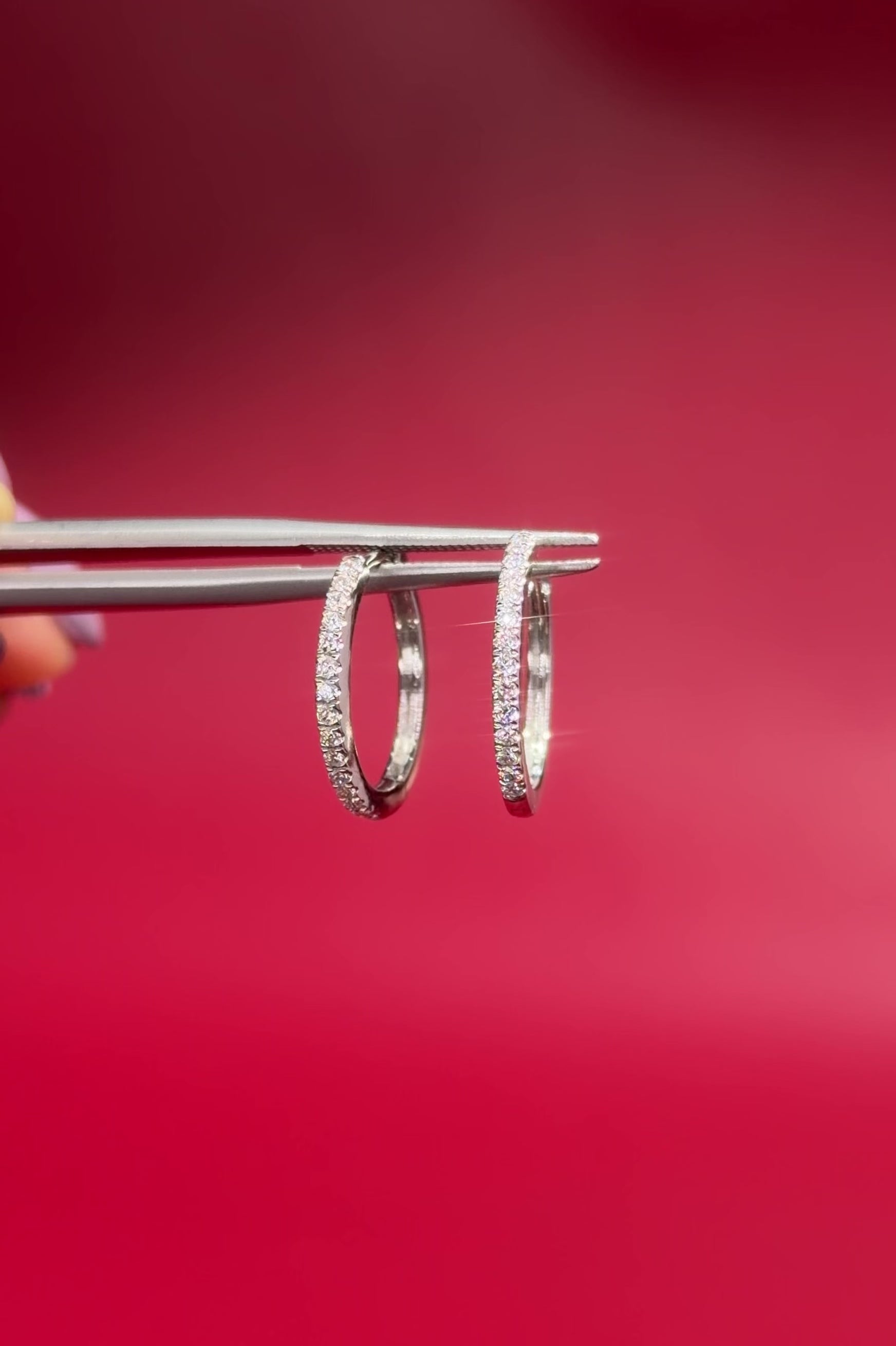 Extra-Fine 15mm Pavé Hoops White Gold