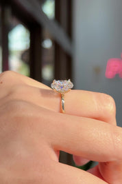 2.58ct D-VS1 Oval Lab Diamond Caraline