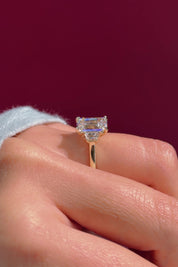 2.74ct D-VVS2 Emerald Lab Diamond Lucia