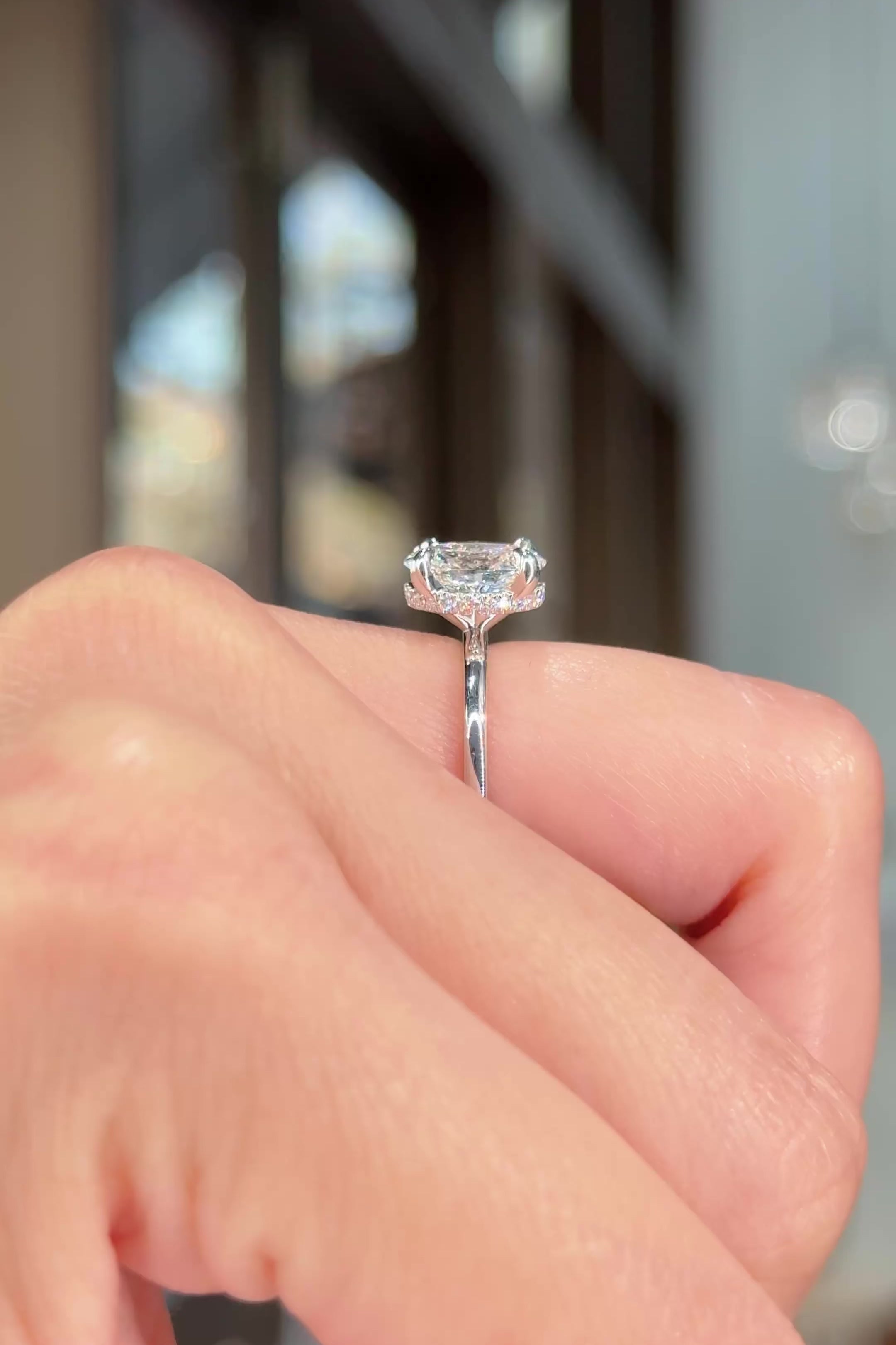 1.78ct D-VS1 Oval Lab Diamond Stephanie