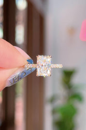 2.07ct D-VVS2 Radiant Lab Diamond Stephanie