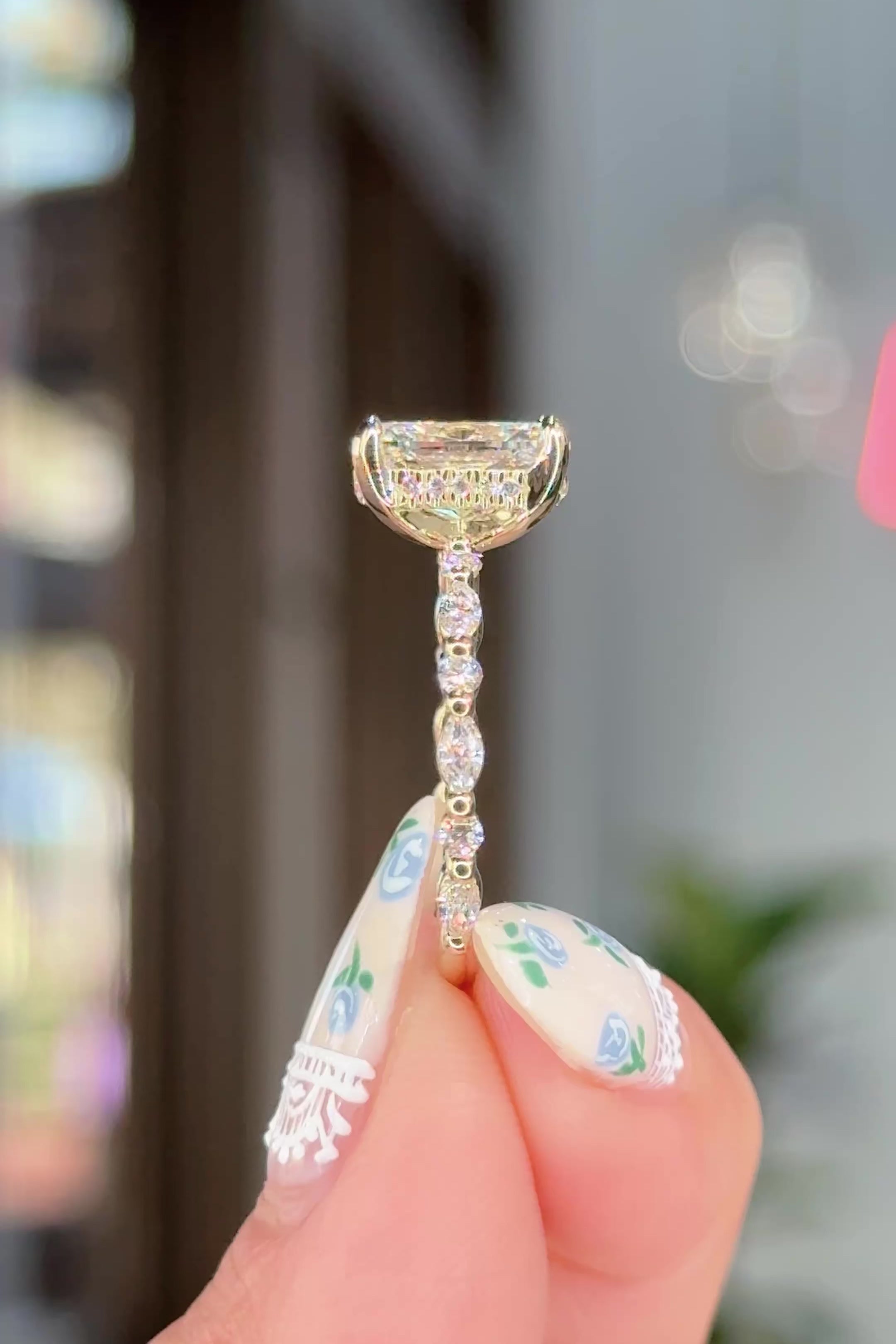 2.52ct E-VVS2 Cushion Lab Diamond Rei